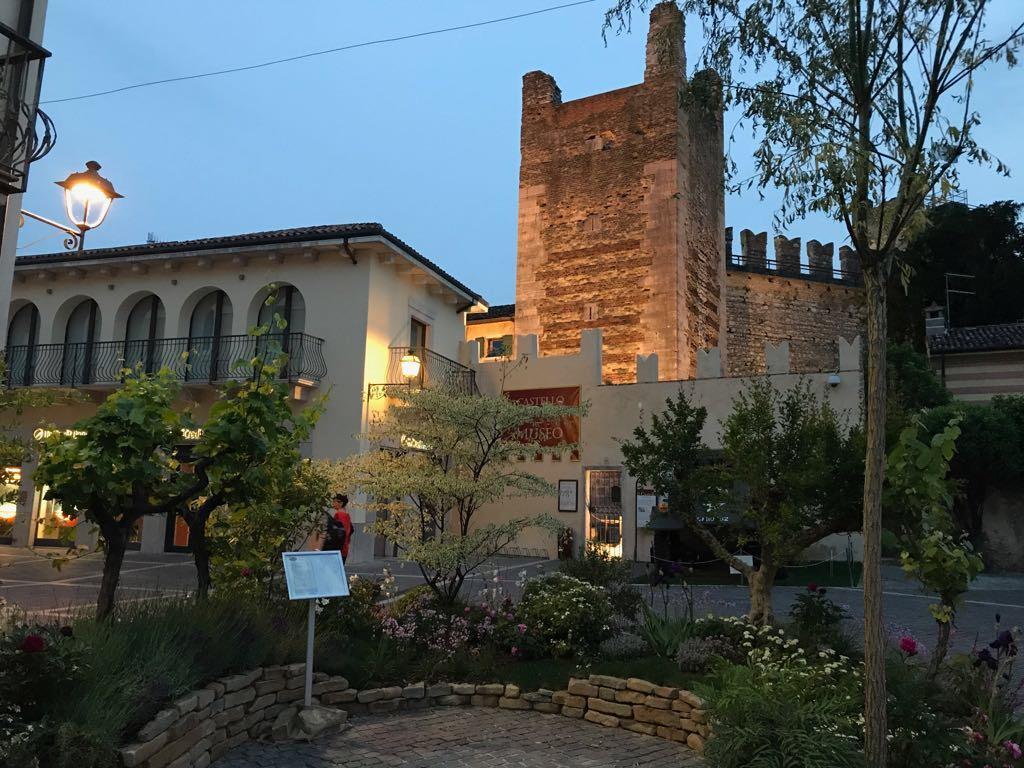 Suite La Castellana توري ديل بيناكو المظهر الخارجي الصورة